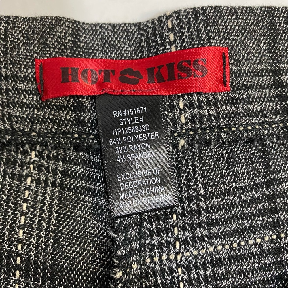 HOT KISS Pants Wide Leg Trousers Black Gray Plaid Size 5 Flat Front Tie Belt - Picture 14 of 17